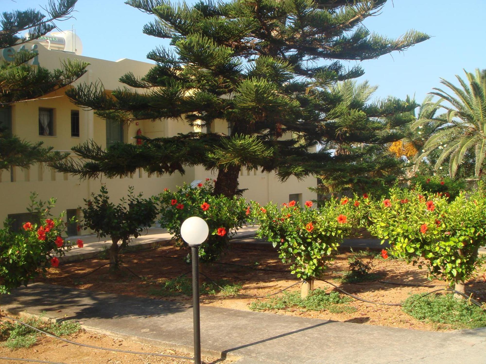 Keti Apartments Adelianos Kampos Exterior photo